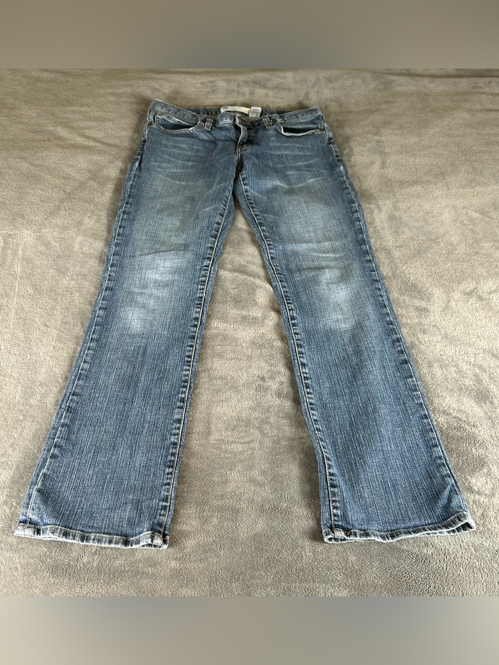 Gap Y2K Vintage Boy Cut Jeans Womens 6 Med Wash Blue Relaxed Straight  Low Rise